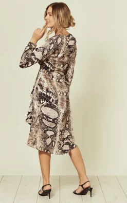 Budget ✨ Stardust + Steel Long Sleeve Midi ???? Dress In Snake Print Textured Satin ????