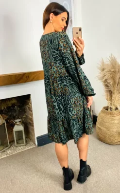 Outlet ⌛ Blue Vanilla Amelie Abstract Animal Tiered Long Sleeve ???? Dress In Khaki ⭐