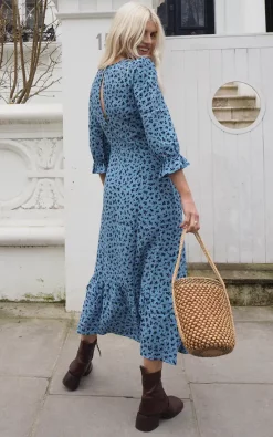 Top 10 ???? Nobody's Child Selena Midi ???? Dress In Blue Ditsy Floral Print ????