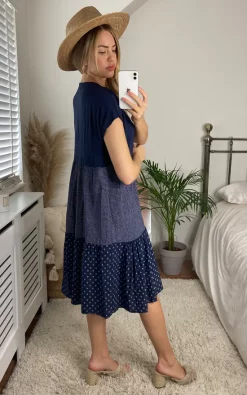 Flash Sale ⭐ Bella And Blue Tiered Contrasting Midi ???? Dress In Navy ????