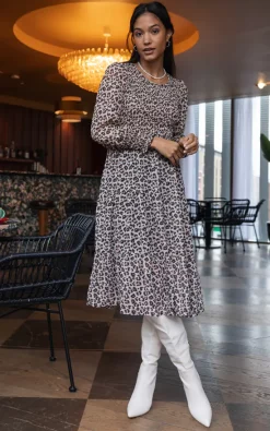 Cheap ???? Bella And Blue Leopard Print Tiered ???? Dress In Beige ❤️ -Zack Sales Store 2022 02 10 Julia Bella Blue26