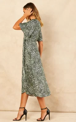 Cheap ???? Bella And Blue Green Animal Print Satin Midi Wrap ???? Dress ✨ -Zack Sales Store 2022 07 21 Jen Meg Bella Blue60166