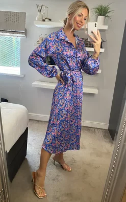 Hot Sale ???? Yumi Ditsy Print Long Sleeve Midi ???? Shirt ???? Dress In Blue ???? -Zack Sales Store 2022 08 08 Sasha Yumi13