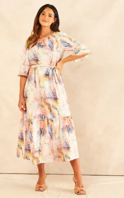 New ✔️ Raishma Studio Zoe 3/4 Sleeve Abstract Tiered Belted Midi ???? Dress ???? Dress In Multicolour ✔️