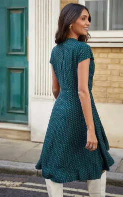 Best reviews of ???? TENKI LONDON Short Sleeve Polka Print Midi ???? Dress In Green ???? -Zack Sales Store 2022 10 03 Sasha Shree Tenki 15