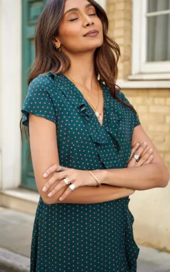 Best reviews of ???? TENKI LONDON Short Sleeve Polka Print Midi ???? Dress In Green ???? -Zack Sales Store 2022 10 03 Sasha Shree Tenki 17