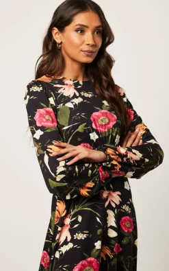 Buy ???? SIGNAGE Red Floral Print Round Neck Skater Midi ???? Dress ???? -Zack Sales Store 2022 10 25 Jen Shree Signage10878