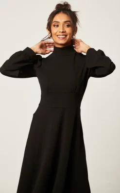 Zack Sales Store -Zack Sales Store 2022 10 25 Jen Shree Signage12025