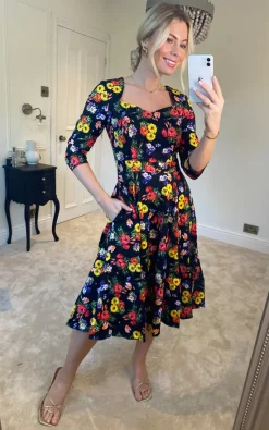 Best Sale ???? Hearts And Roses London Ashley Floral Midi Skater ???? Dress ????