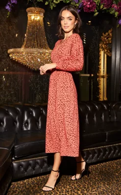 Top 10 ✔️ B Of London Léa Plunge Corset Midi Skater In Coral Pink Leopard ???? -Zack Sales Store 28 10 2022 at 10.54.29Tom Mollie BofLondon 4