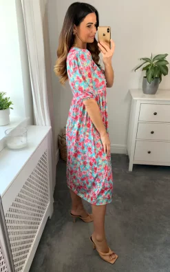 Wholesale ???? SIGNAGE Pink Floral Ruched Midi ???? Dress ✨