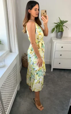 New ✨ Unique21 Floral Print Halter Neck Cold Shoulder Belted Wrap ???? Dress In Yellow ✔️
