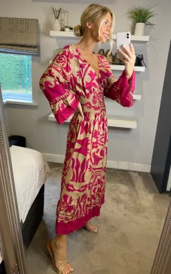 Brand new ⭐ Belle Love Italy Sarah Ruffle Sleeve Shirred Midi ???? Dress Pink Beige Tribal ????