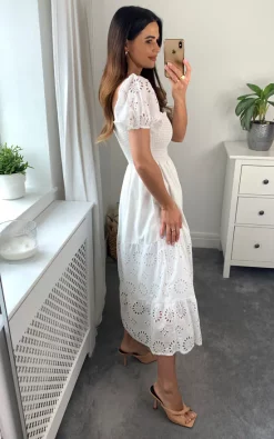 Outlet ⌛ Liquorish Broderie Midi ???? Summer ???? Dress In White ????