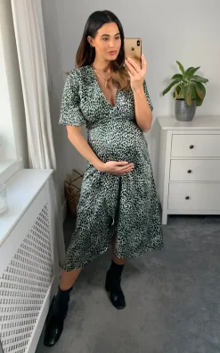 Cheap ???? Bella And Blue Green Animal Print Satin Midi Wrap ???? Dress ✨ -Zack Sales Store naomi bellaandblue 13.10.2213